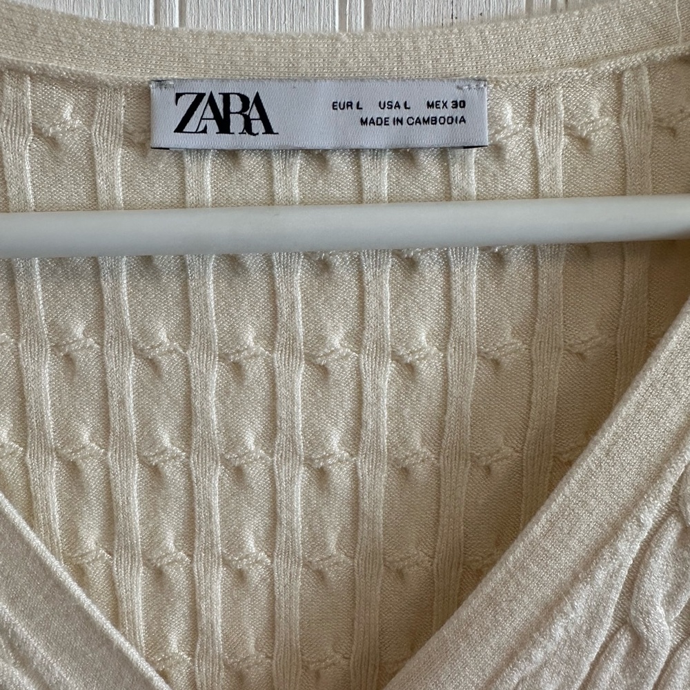 Zara Cream Cable Knit Cardigan Sweater - Picture 4 of 5